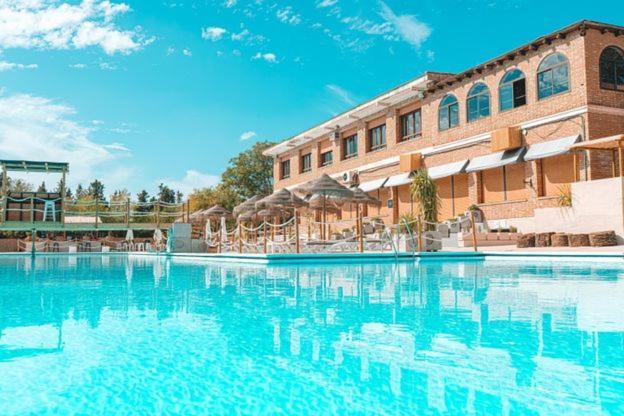 Camping & Bungalows Suspiro Del Moro Otura Exterior foto