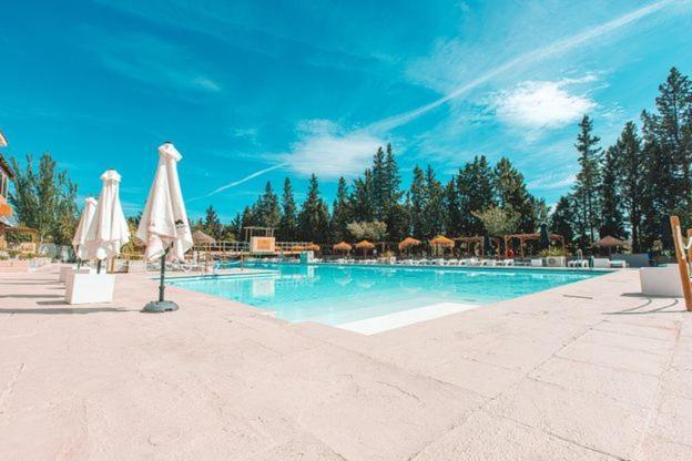 Camping & Bungalows Suspiro Del Moro Otura Exterior foto